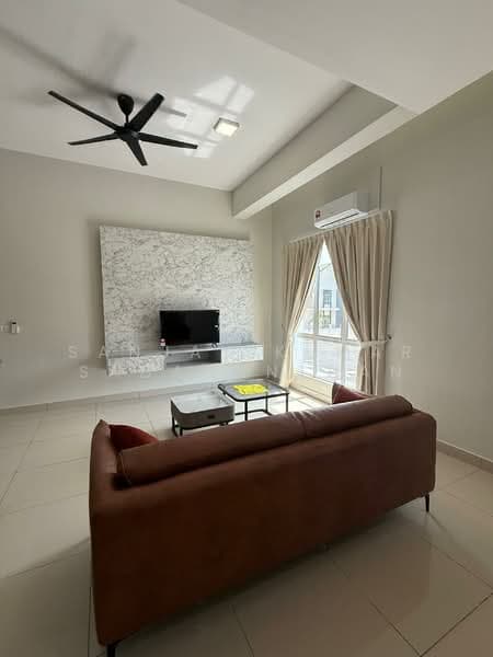 RESIDENSI SENI