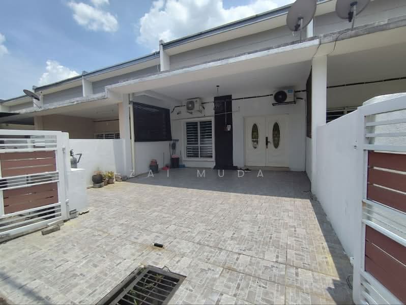 Taman Indah KLIA - 1