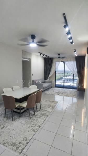 E'Island Lake Haven - 1