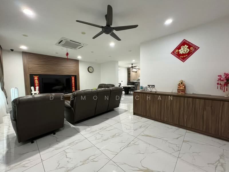 Fuego, Bandar Bukit Raja - 1
