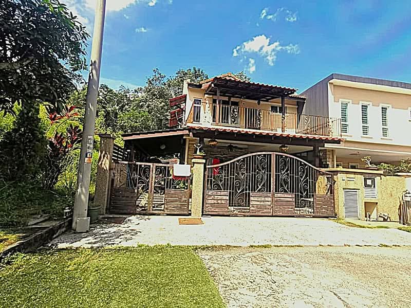 Tiara Putra - 1