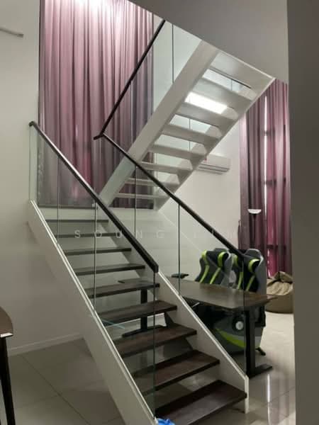 Residential Suites @ HighPark - 1