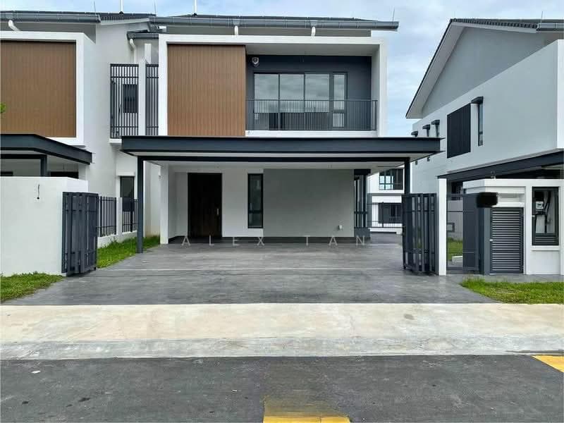 what!! budget dah rm700k still xdpt landed dkt cyber?? pls pm me sye bantu kan - 1