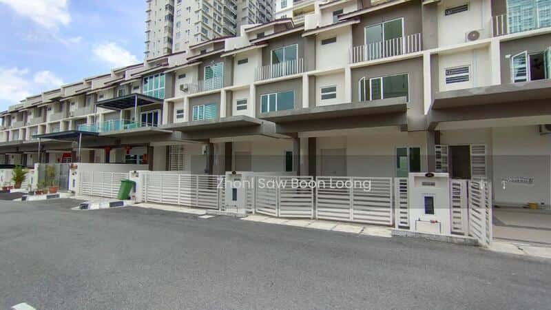 Lorong Mahsuri 3 storey Terrace 3300sqft