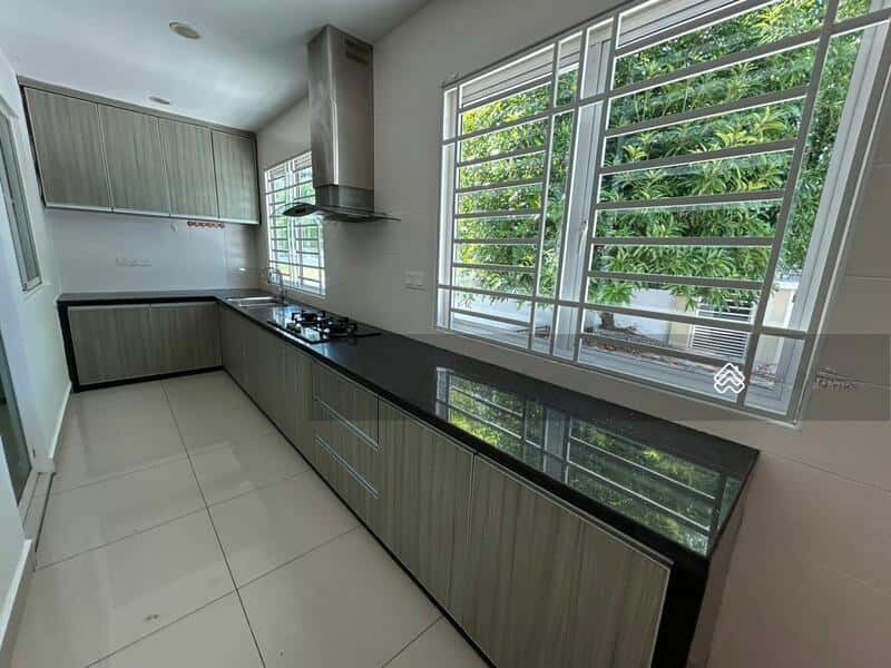Dua Villas Semi D, One Residence