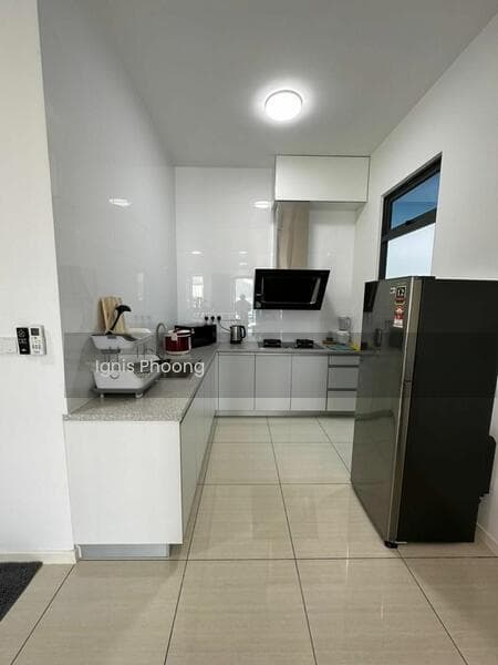 Queens Residences Q2 @ Queens Waterfront - 1
