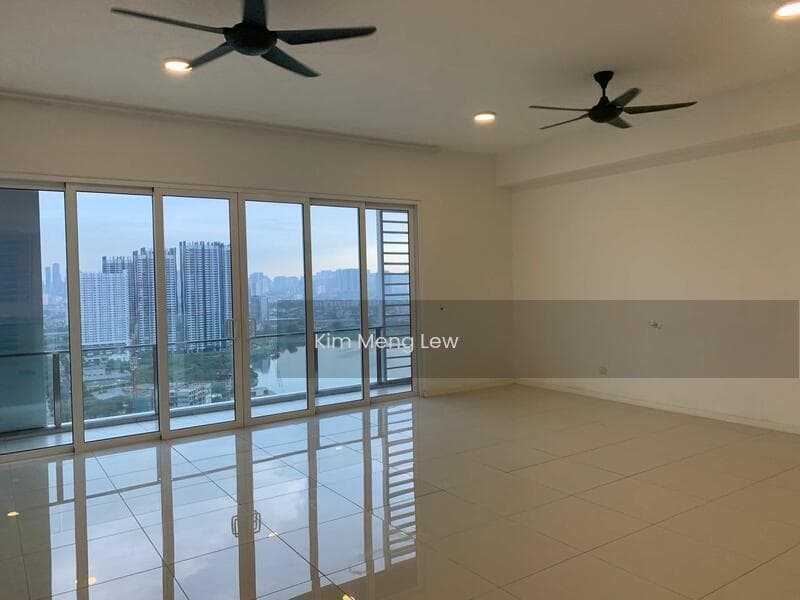 Clarita Tower @ Eco Sky - 1