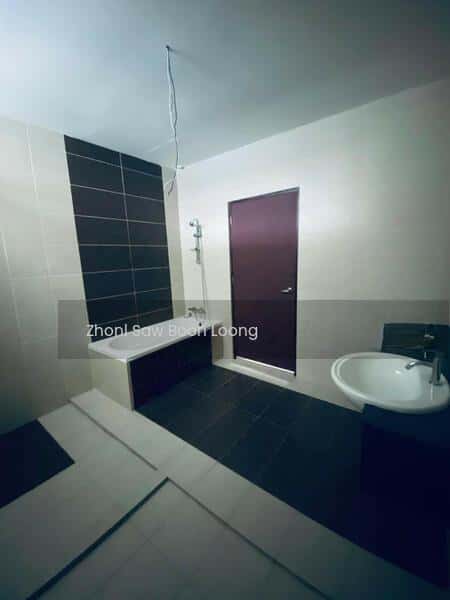 Jalan Sungai Ara 1 Terrace ,3 storey with LIFT