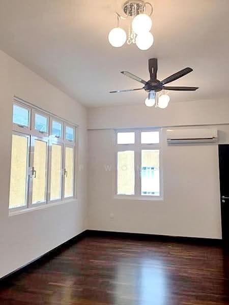Tijani Ukay, Ampang Jaya - 1