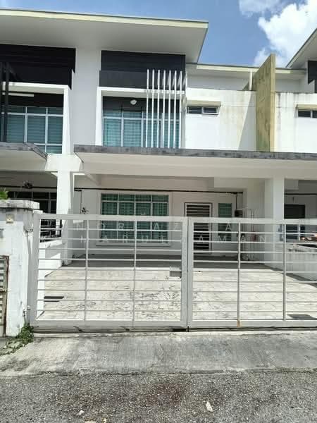 Bandar Puncak Alam - 1