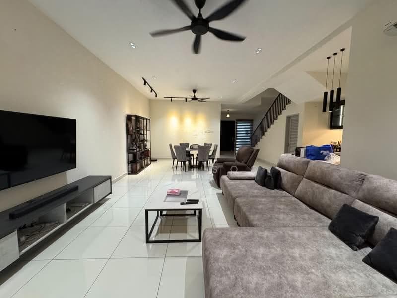 Bayan Residences @ Bandar Tropicana Aman - 1