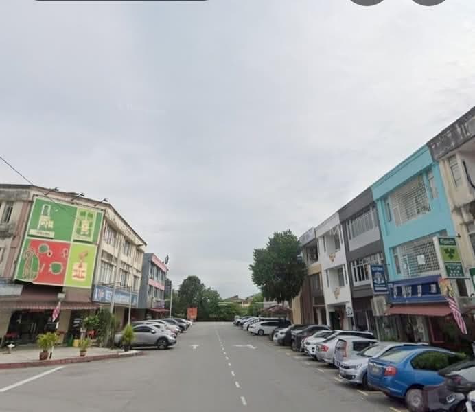 Shop @ Bandar Puchong Utama - 1