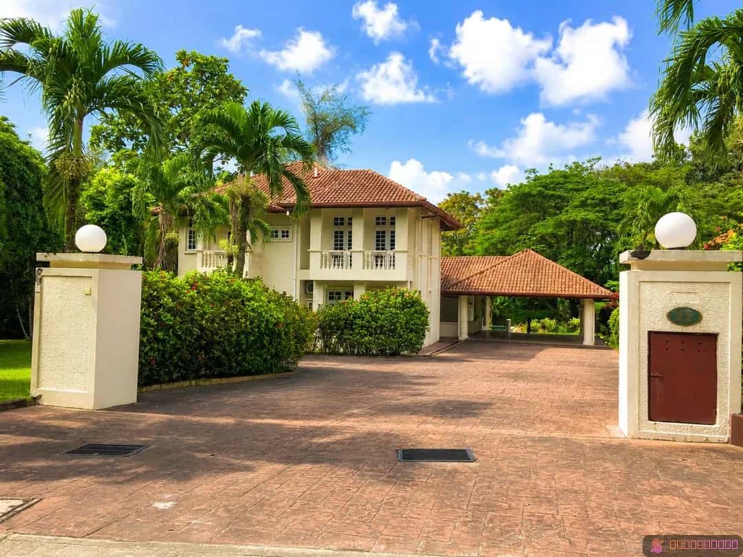 Beverly Row Bungalow