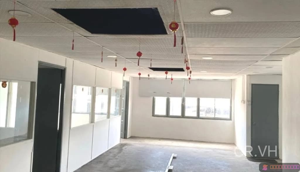 1.5 STOREY LIGHT INDUSTRIAL FACTORY FOR RENT - 1
