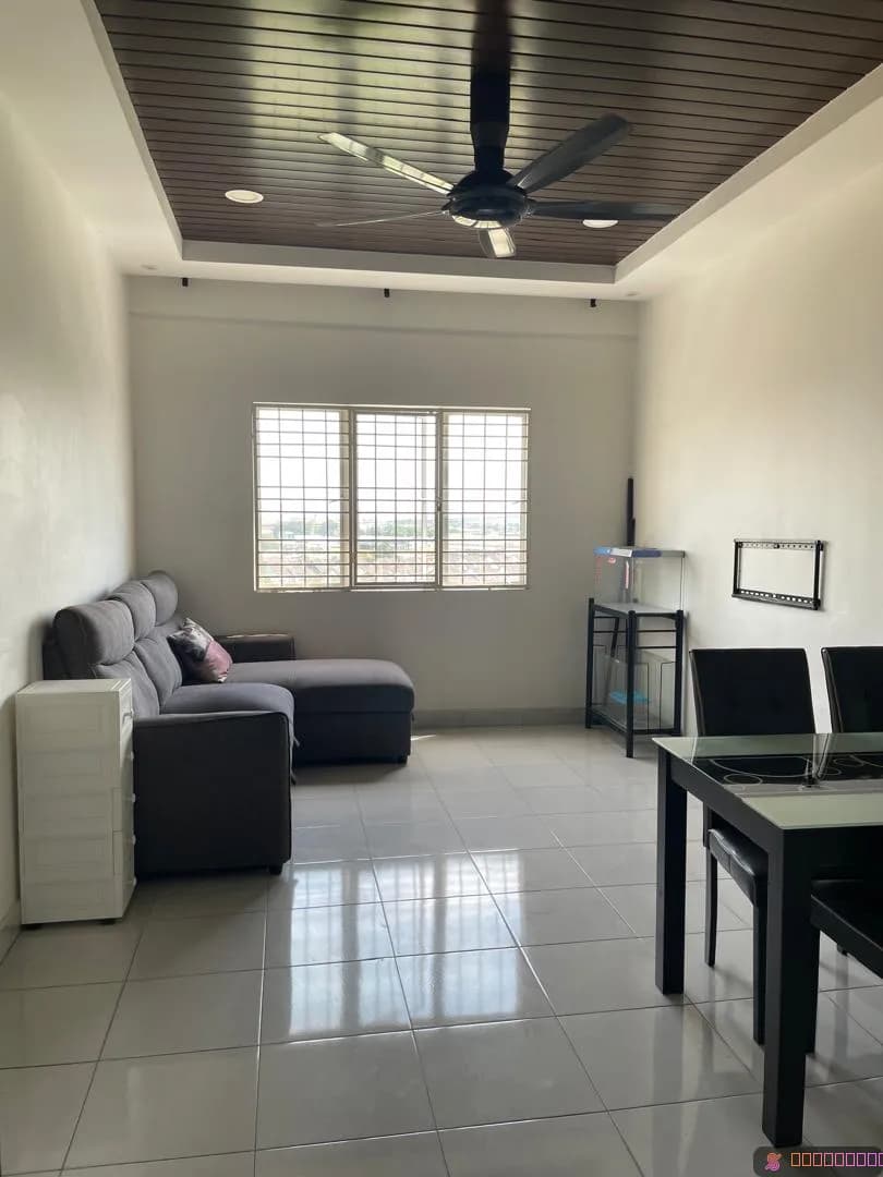 3-Bedroom Apartment for Rent @ Pangsapuri Kemuning Aman, Kota Kemuning